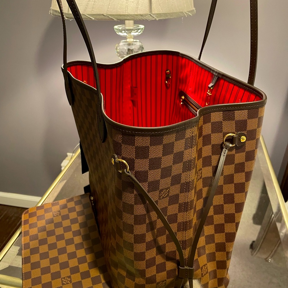 New with tag Louis Vuitton Never Full Damier Gm